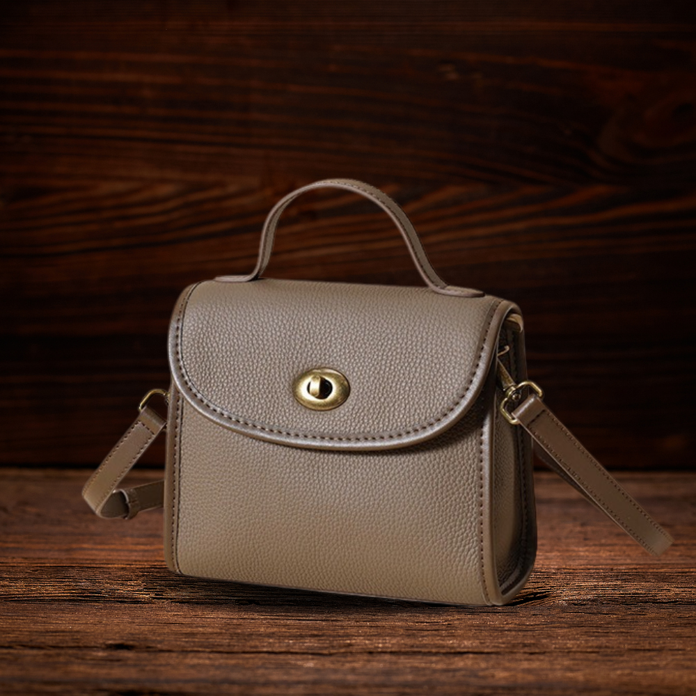 BERK | Strukturierte kompakte Mini-Crossbody-Tasche