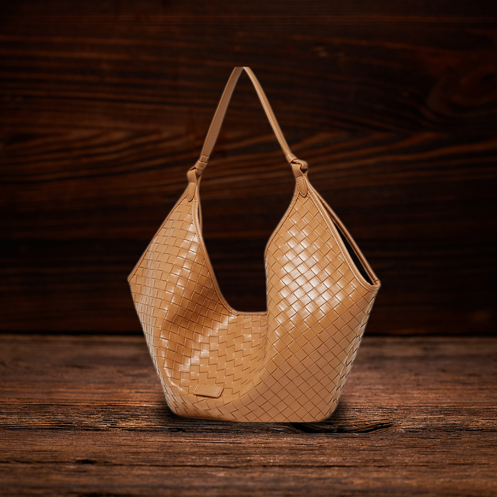 BERK | Tasche aus gewebtem Leder mit großem Fassungsvermögen
