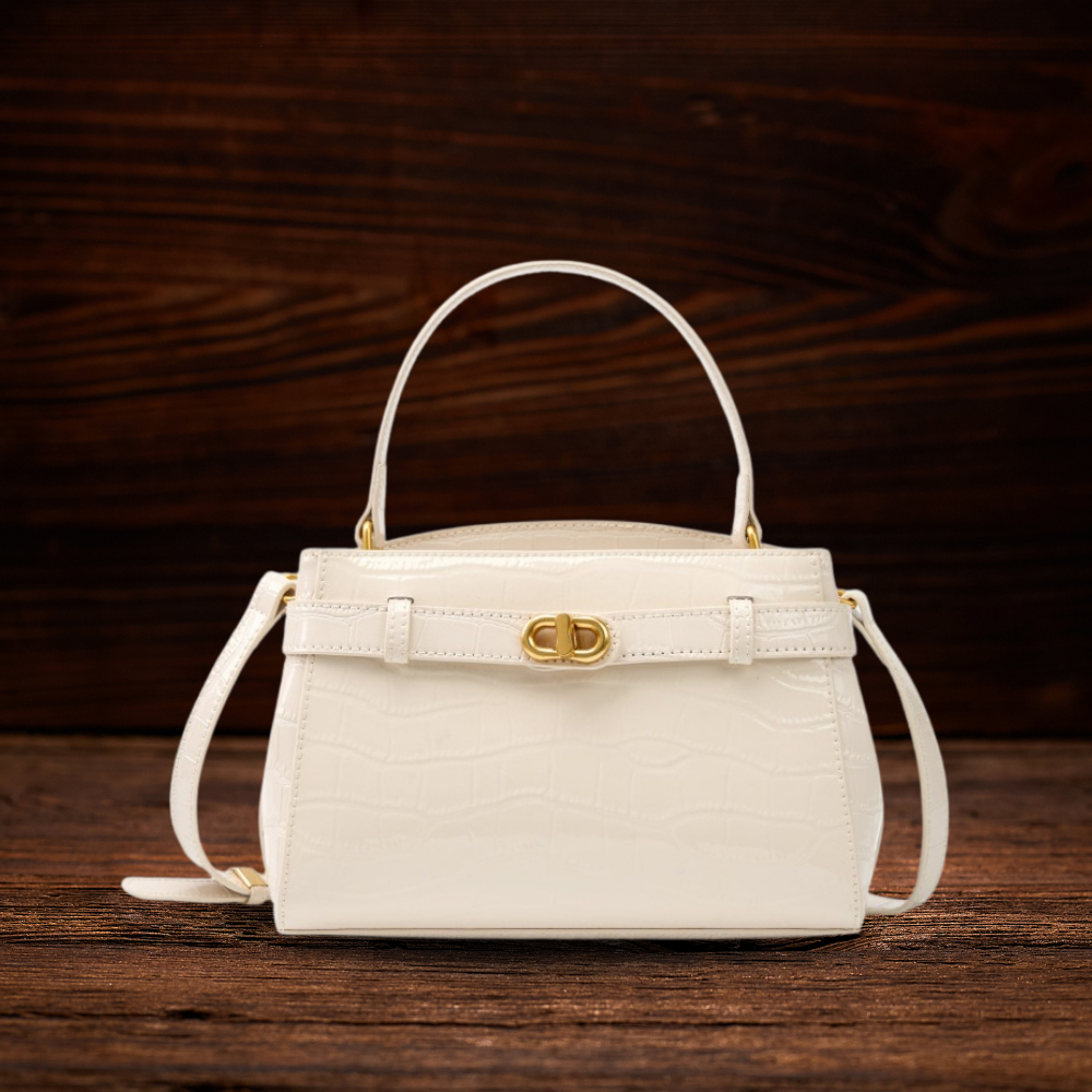 BERK | Strukturierte Ledertasche mit glatter Oberfläche