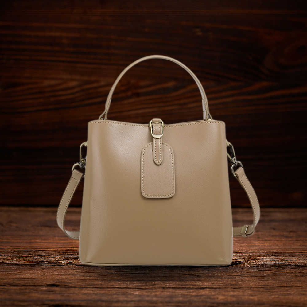 BERK | Mini-Ledertasche mit strukturiertem Top-Griff