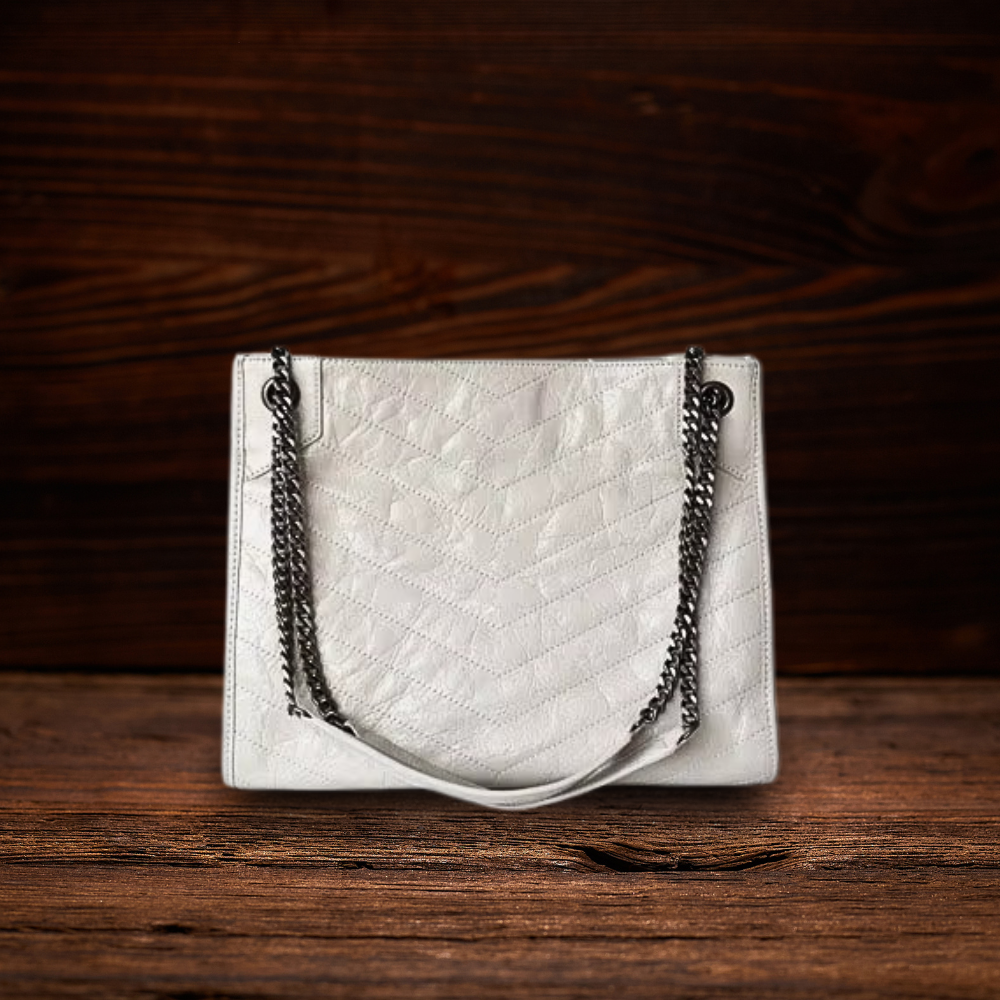 BERK | Tote Tasche aus Leder mit Kettenriemen