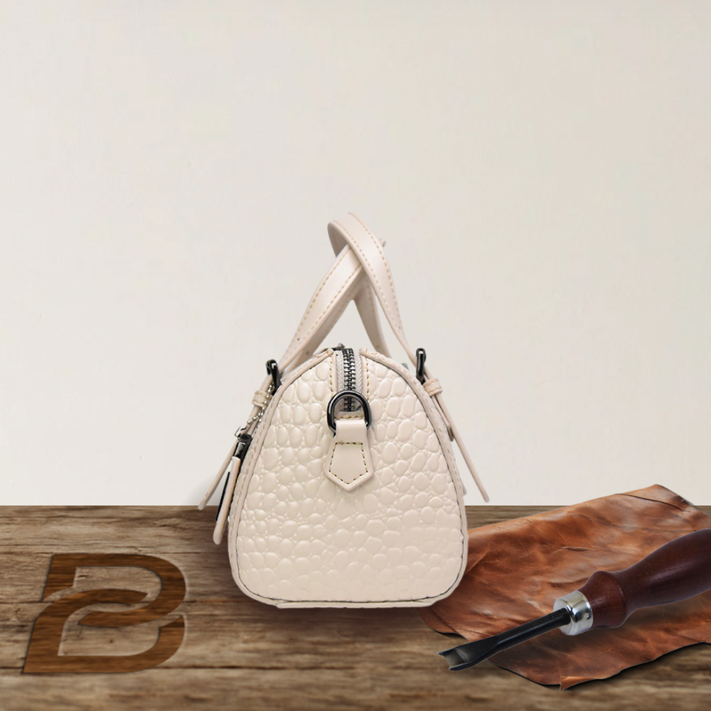 BERK | Handtasche aus Rindsleder mit Krokodilmuster