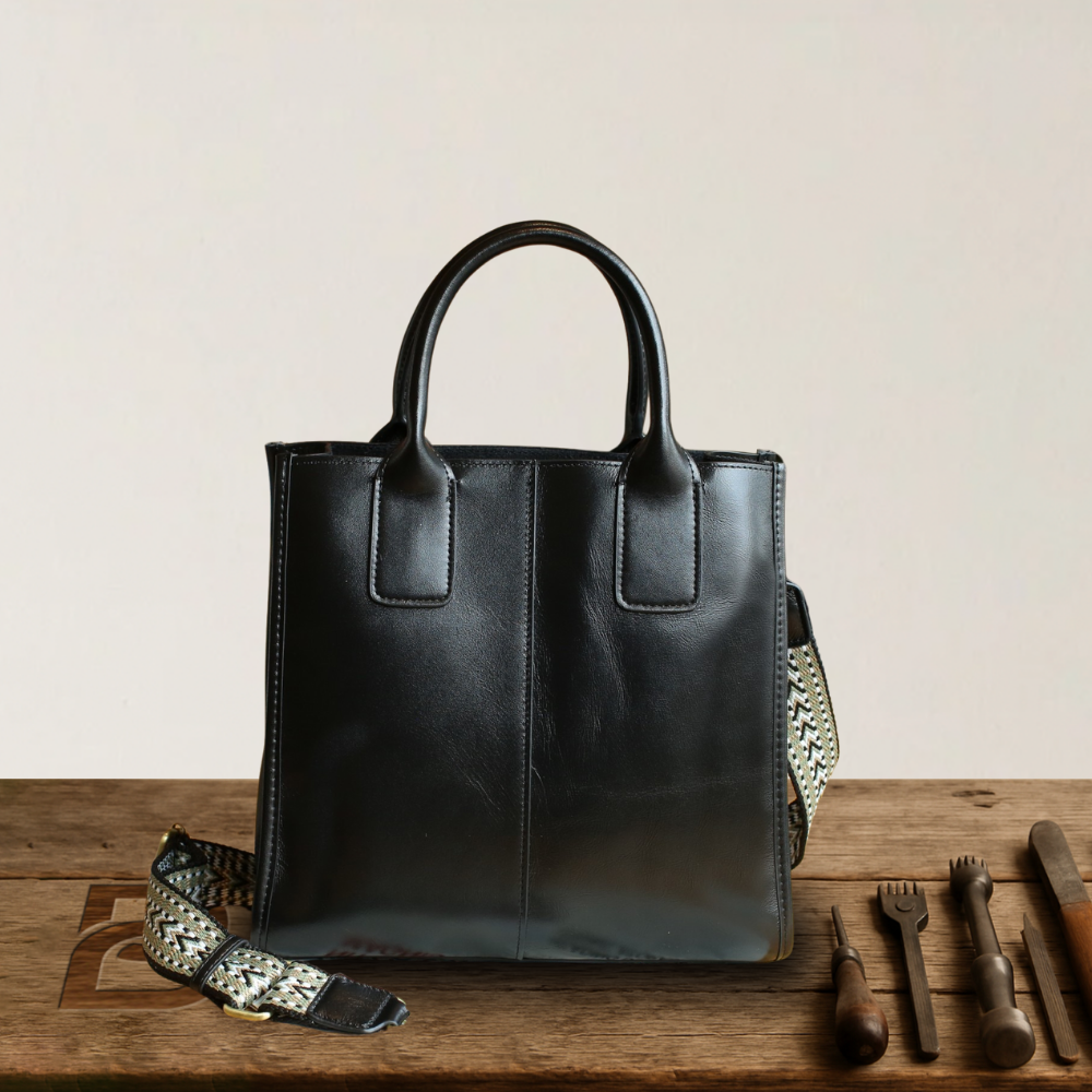 BERK | Klassische Lederhandtasche
