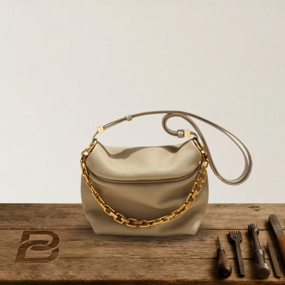 BERK | Elegante Umhängetasche mit Kette