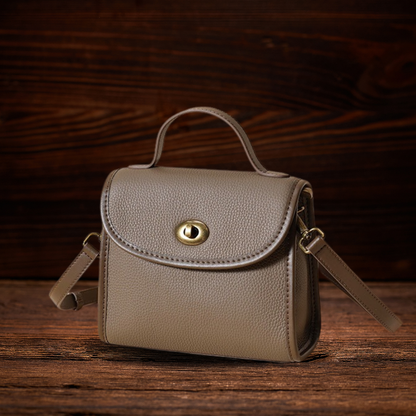BERK | Strukturierte kompakte Mini-Crossbody-Tasche