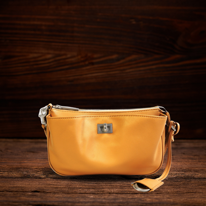 BERK | Mini Everyday Leder Crossbody Tasche