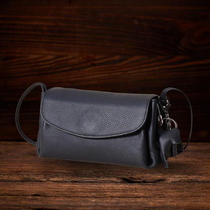 BERK | Envelope Crossbody Ledertasche