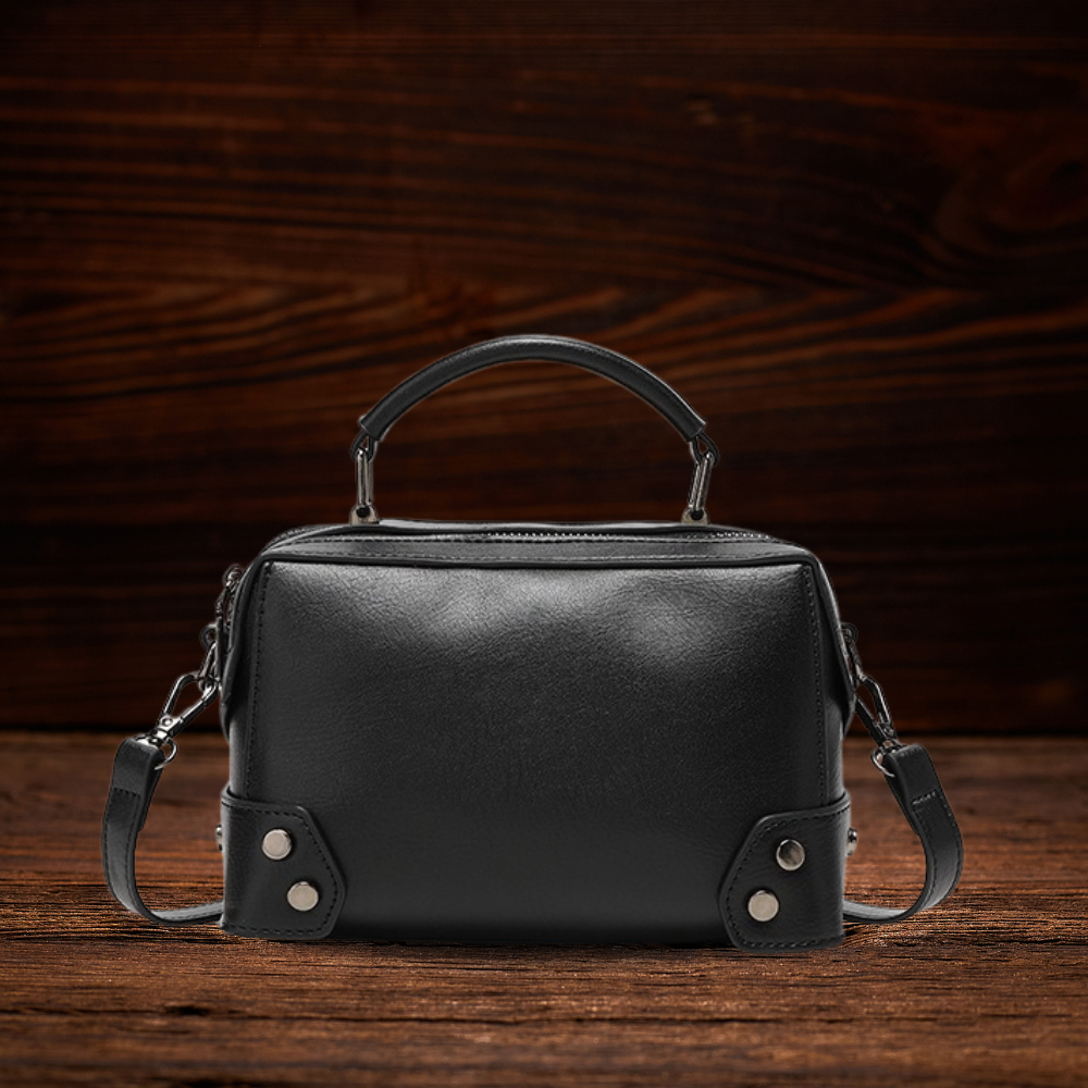 BERK | Kleine, leichte Crossbody-Tasche aus Leder