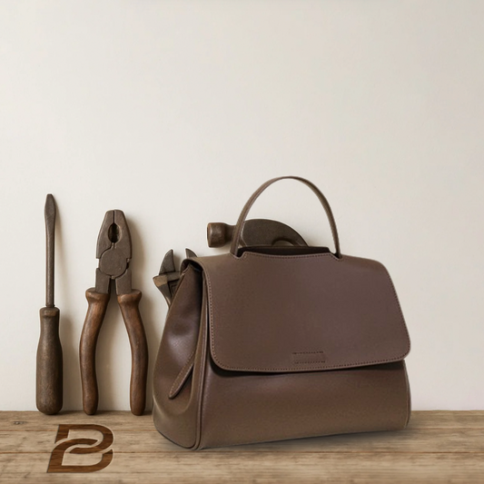 BERK | Minimalistische klassische Ledertasche