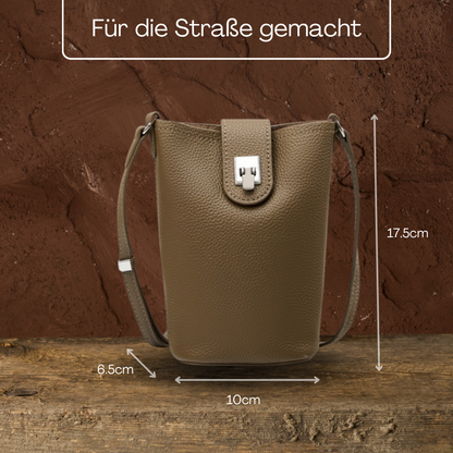 BERK | Vertikale Crossbody-Tasche aus Leder