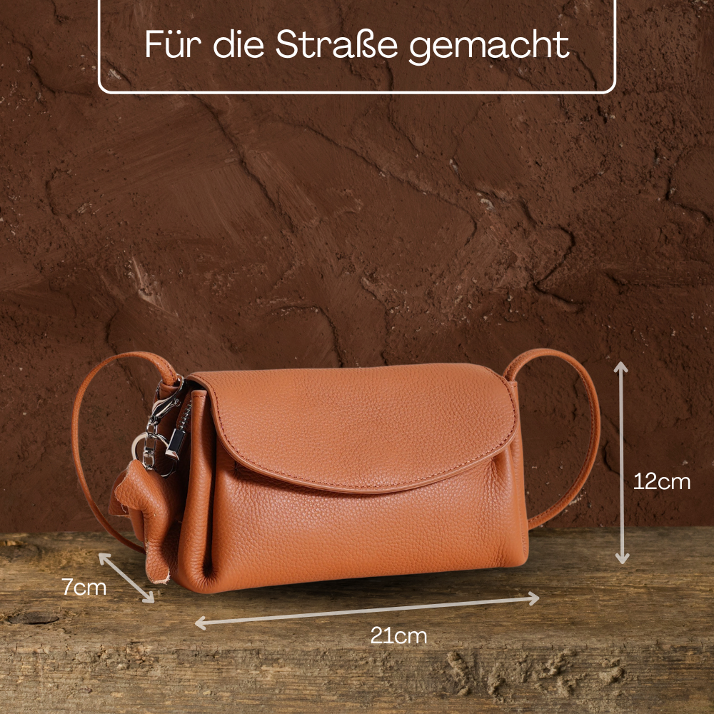 BERK | Envelope Crossbody Ledertasche