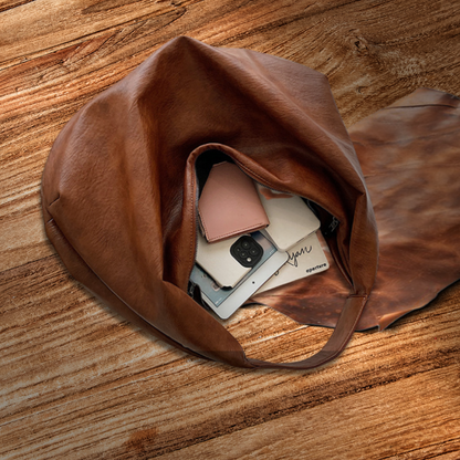BERK | Hochwertige Leder-Tote-Tasche in Übergröße