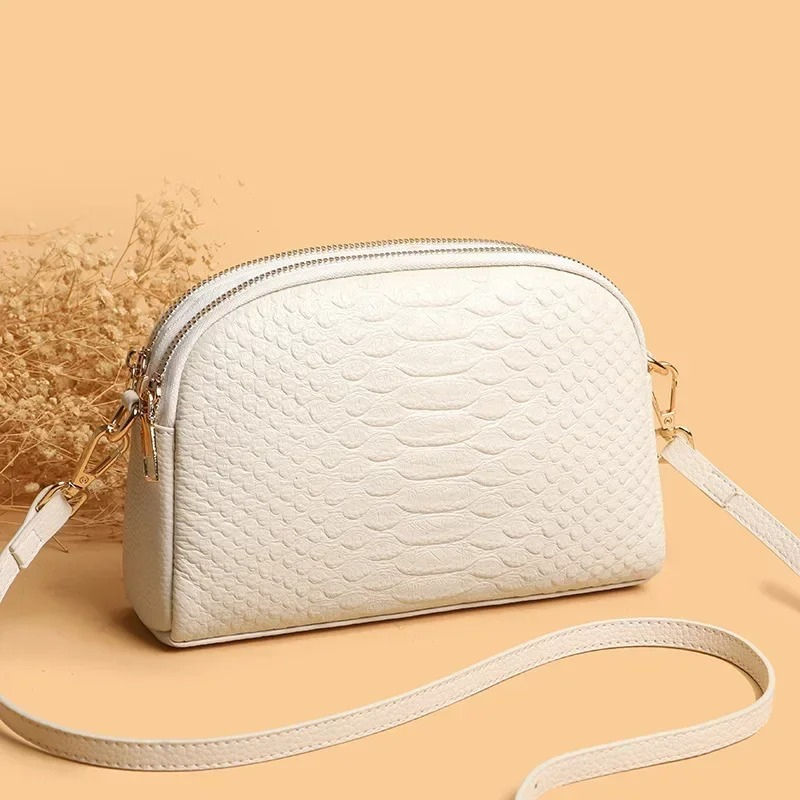 BERK | Mini-Crossbody-Tasche mit Kroko-Muster